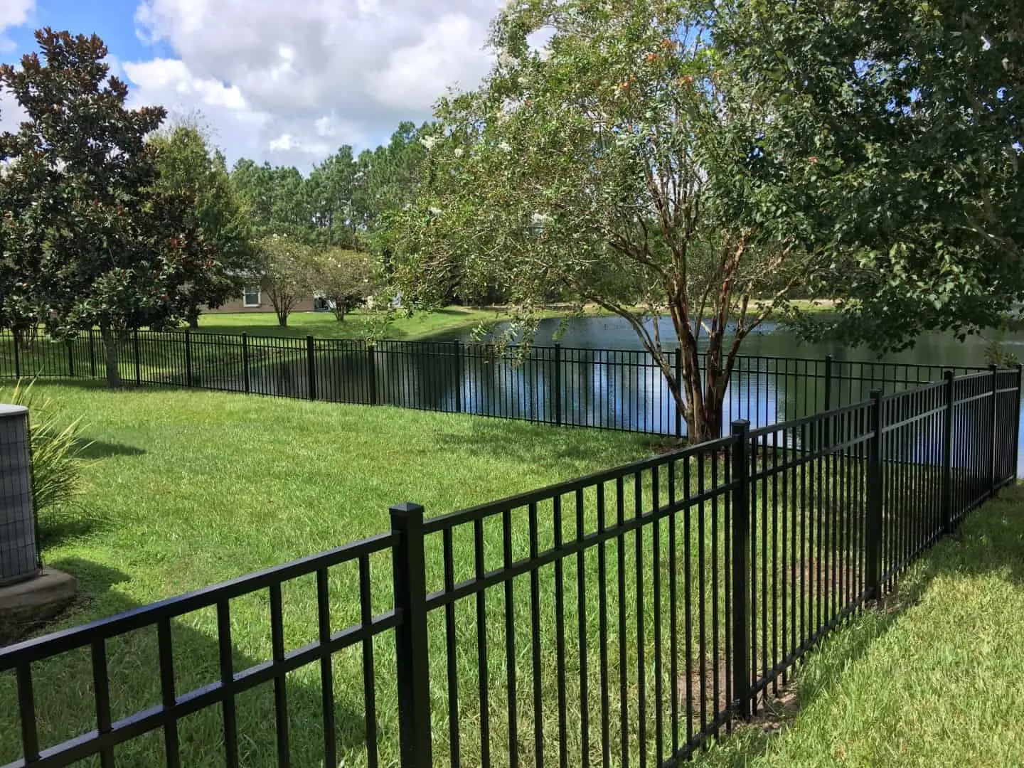 Orlando fence company with best fence options black aluminum fence