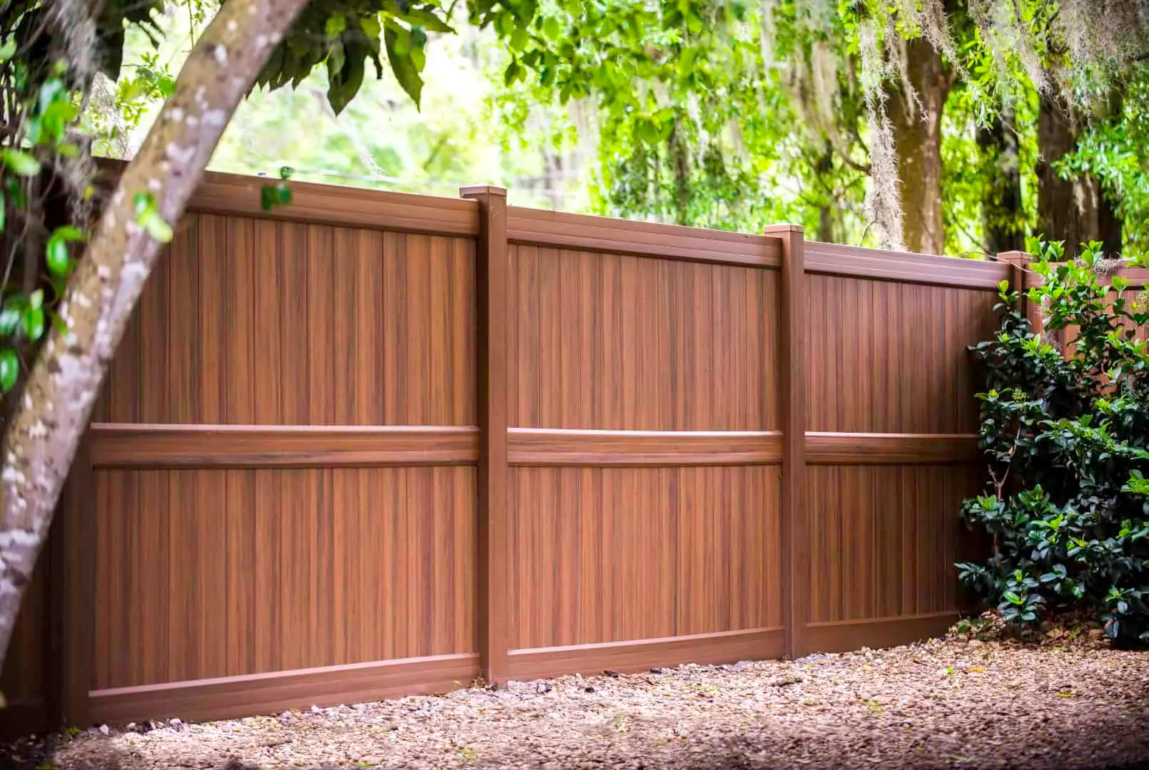 Which Brentwood Fence Company Is Best For Your Fence Project?