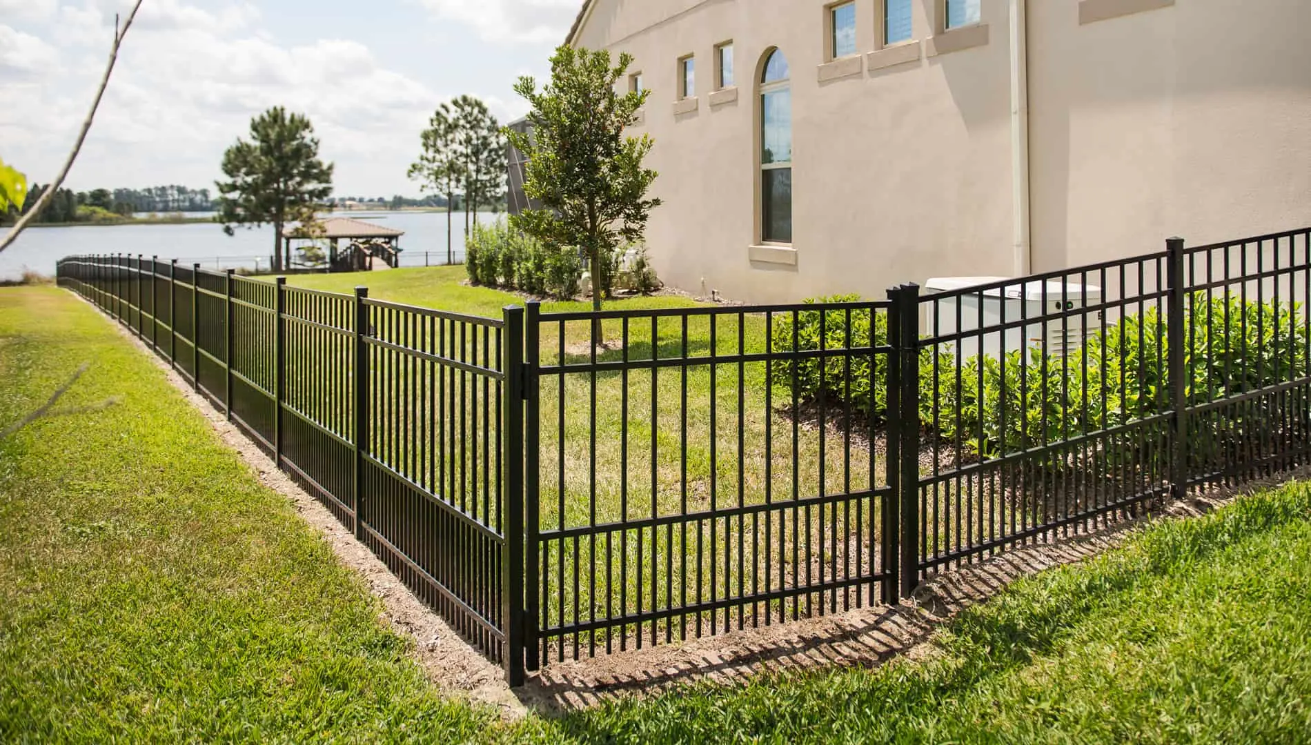 Jupiter Fence Company Black Aluminum Fence