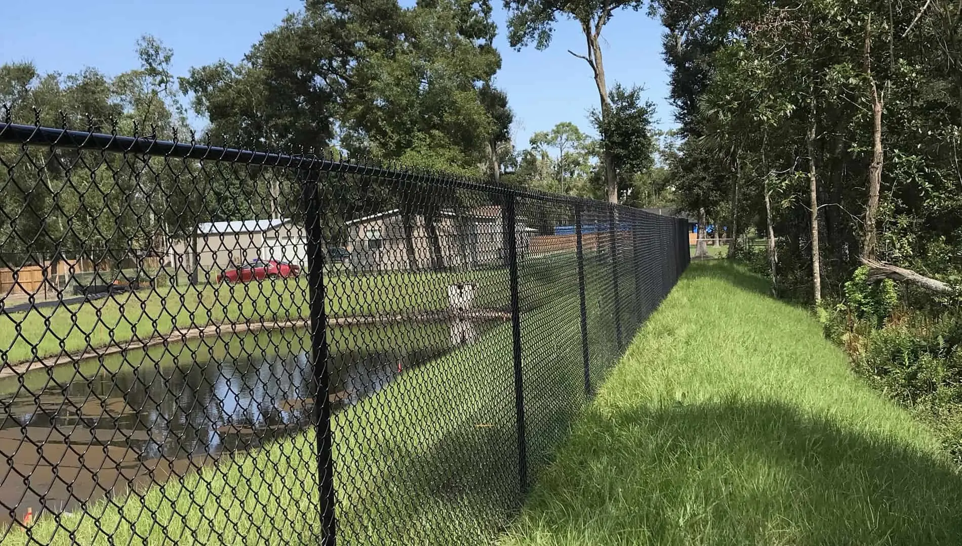 Virginia Beach Fence Company black chainlink fence