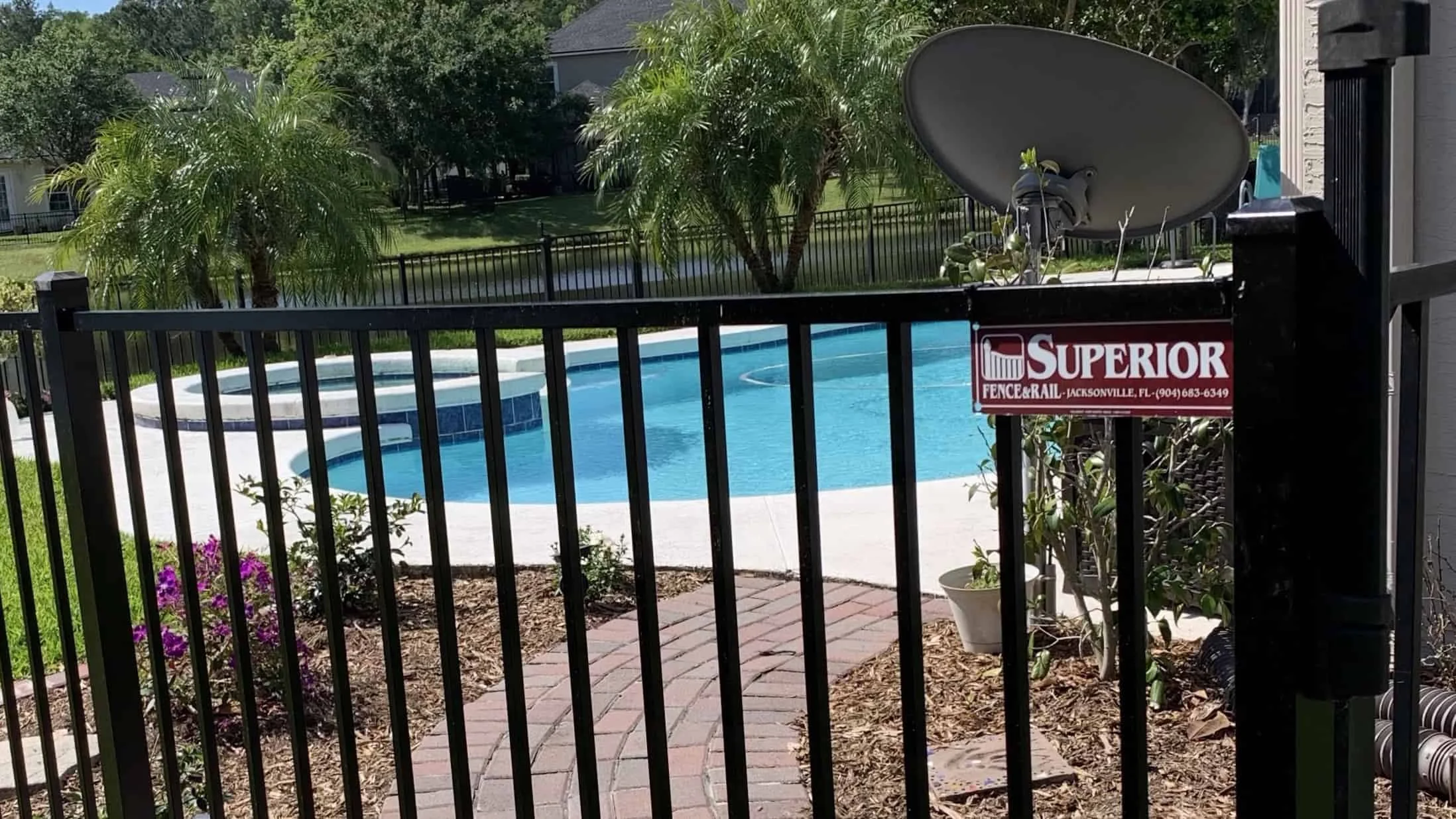 Benefits of Installing a Pool Fence