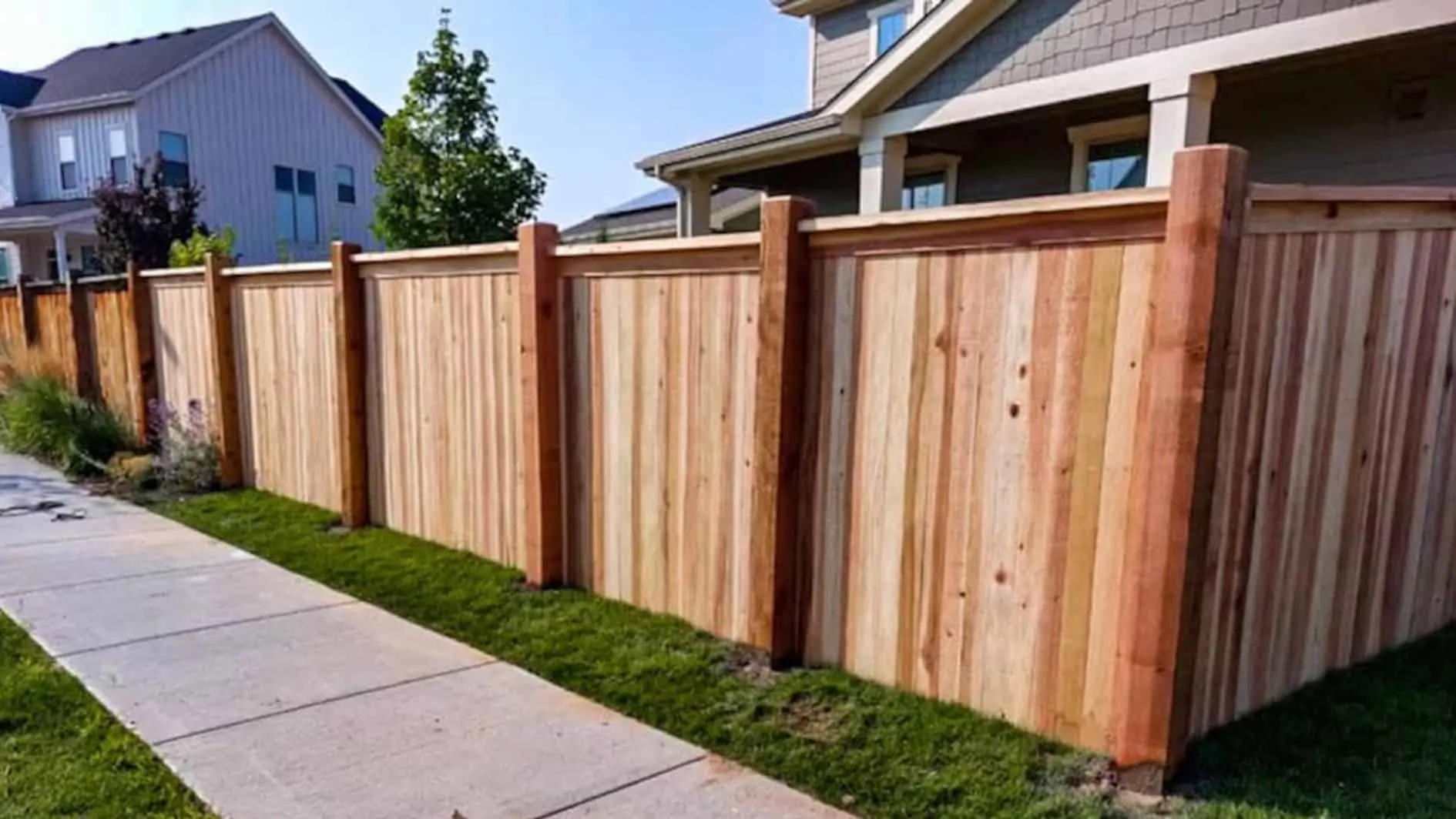 Cedar Fencing: Why is it Such a Popular Choice?