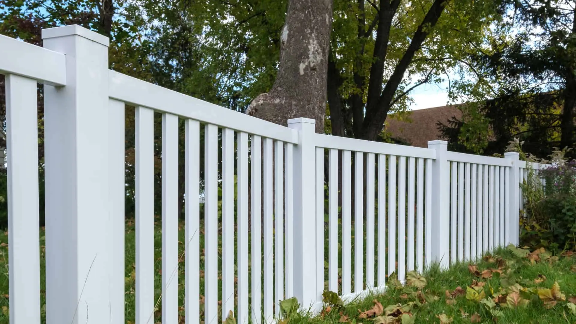 What to Look for in a Medina Fence Company Near Me