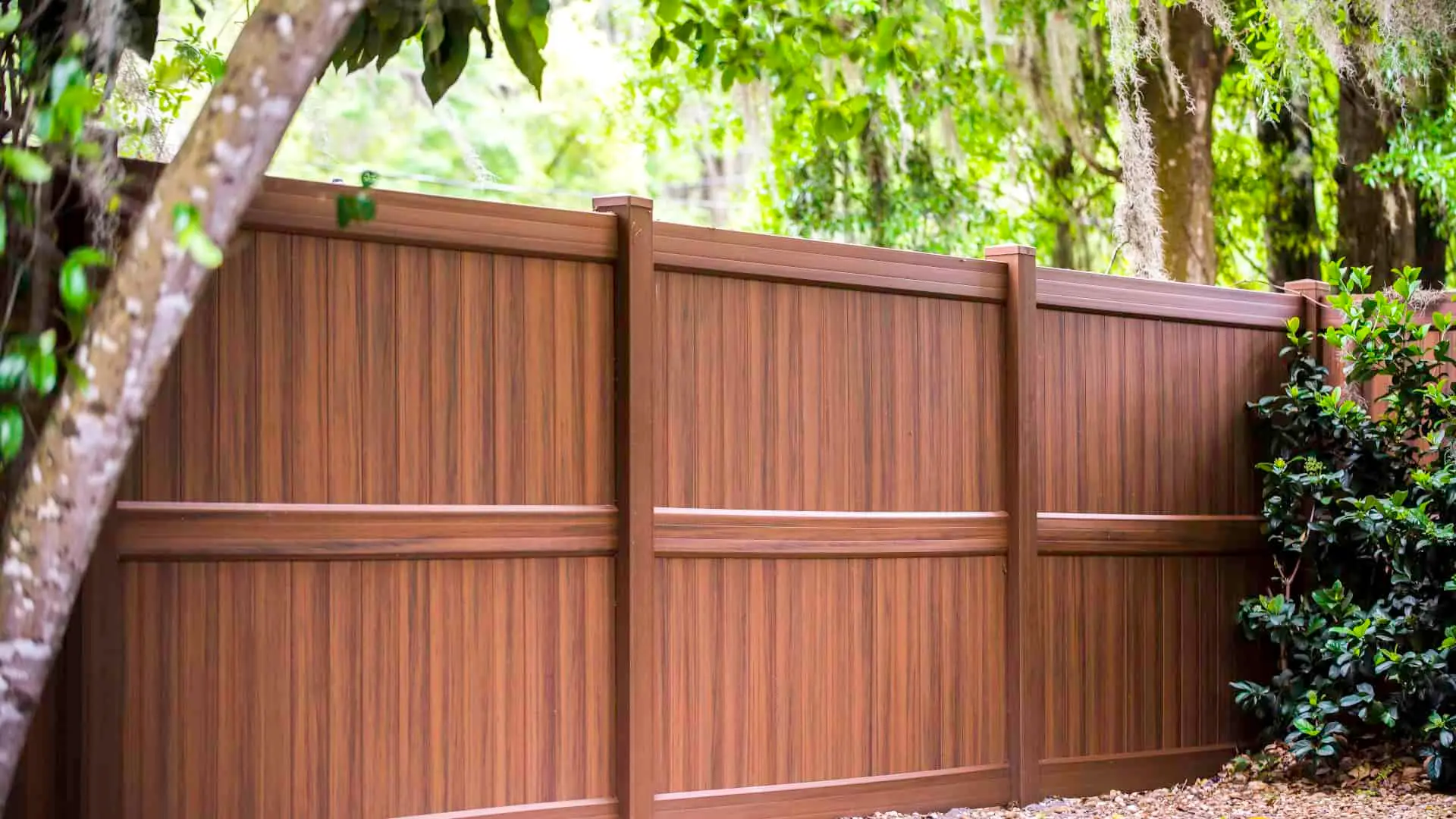 Ballantyne Fence Company Near Me: Setting the Standard in Vinyl Fencing