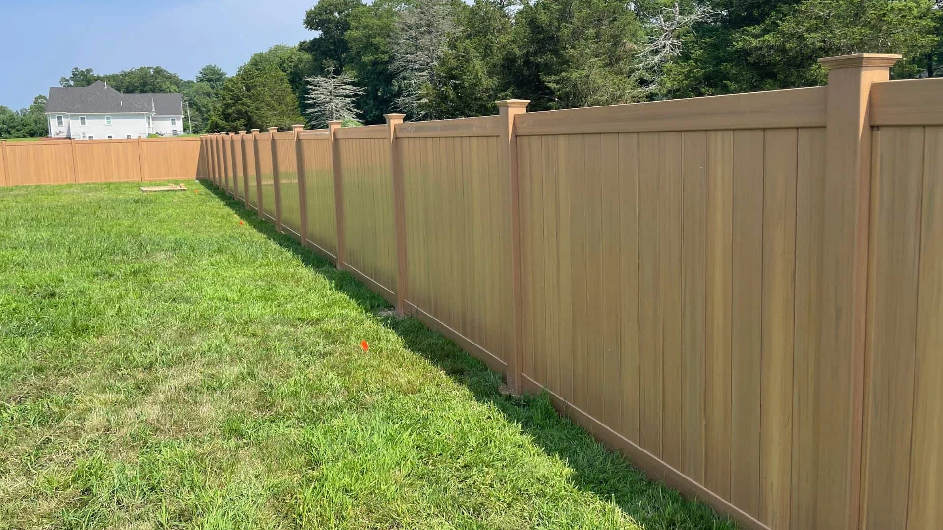Tolland County Vinyl Fence Installers