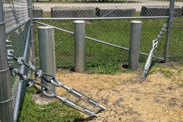 Commercial Fencing