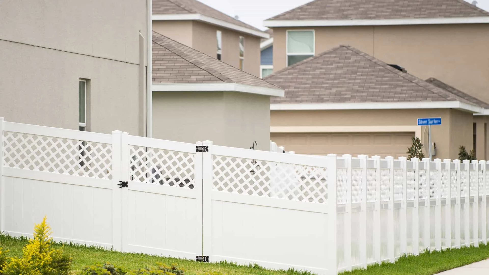 Exploring Lattice Fence Designs Available At Your Local Superior Fence &#038; Rail