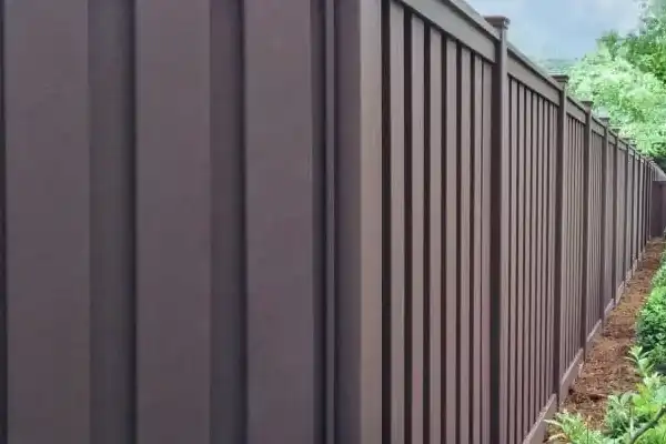 Trex fence style