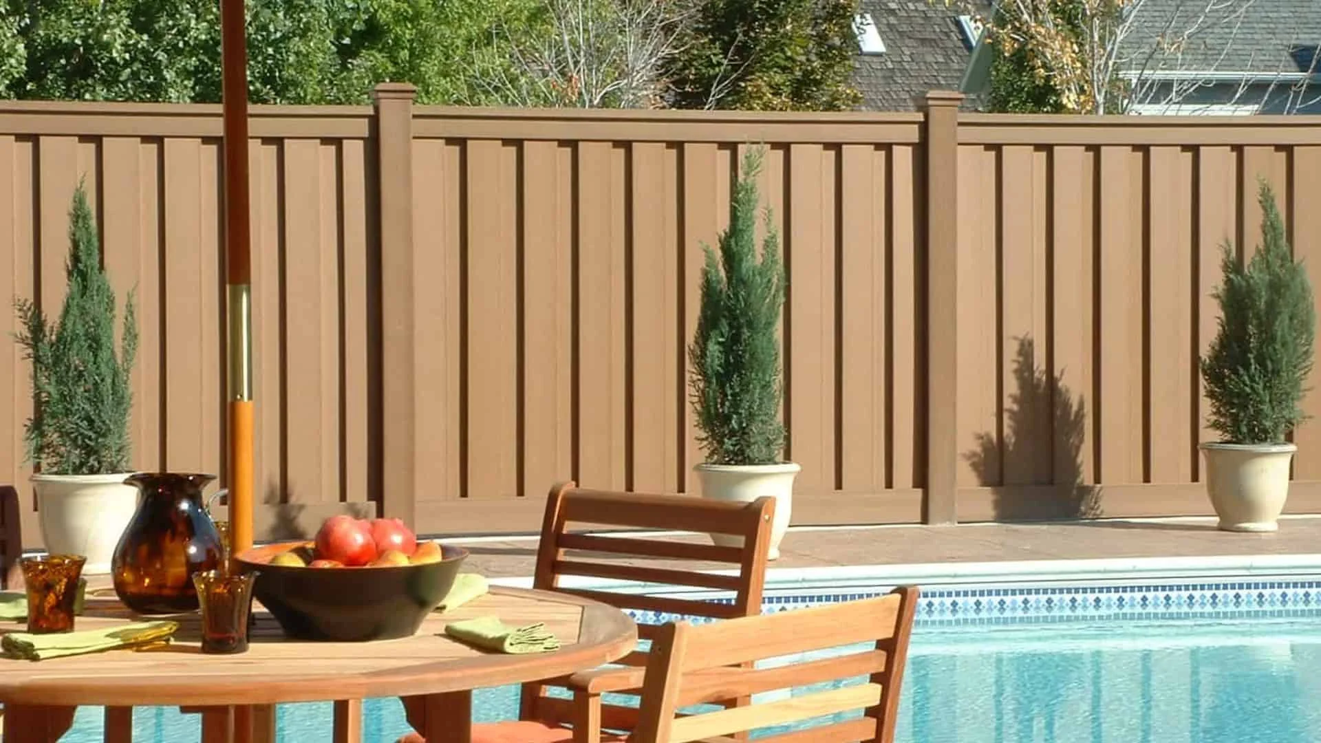 poolside trex fence
