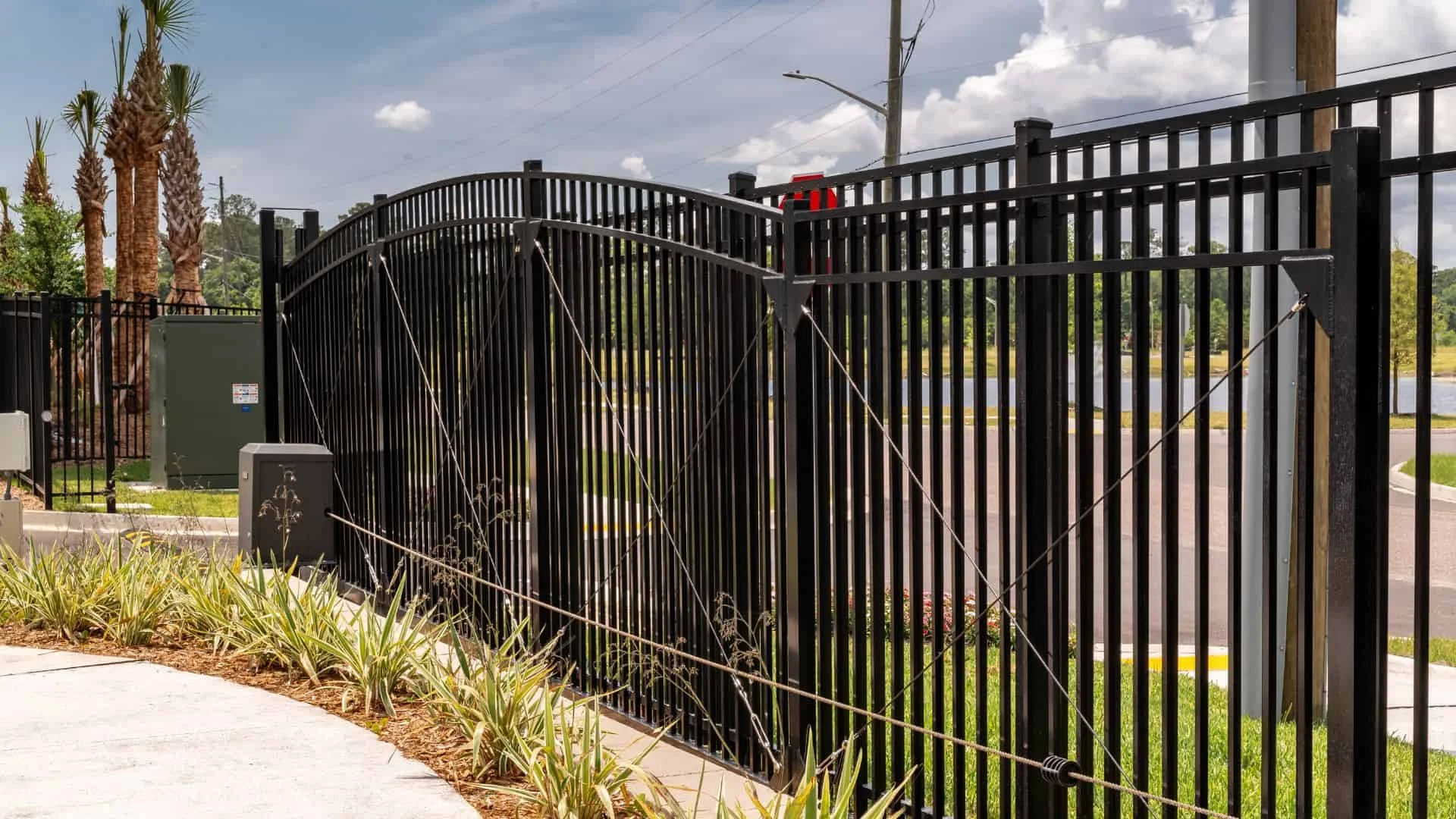Superior Fence &#038; Rail Is The Ideal Gate Installation Company In Jacksonville Florida