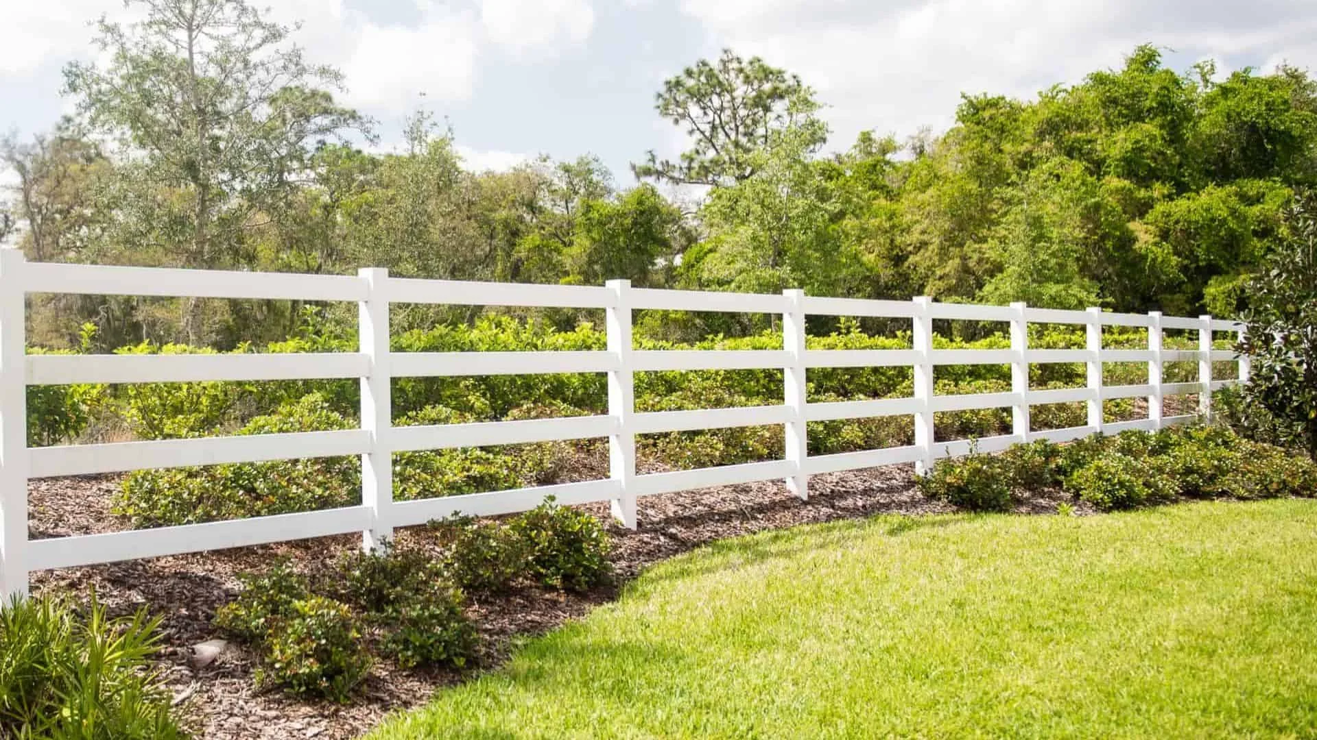 vinyl ranch rail fence