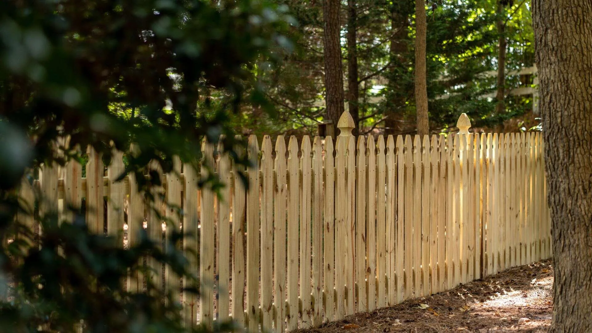 Owasso fence installation for air circulation