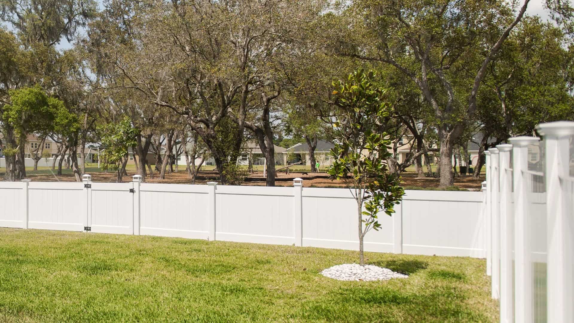 top 5 questions to ask your bentonville fence company