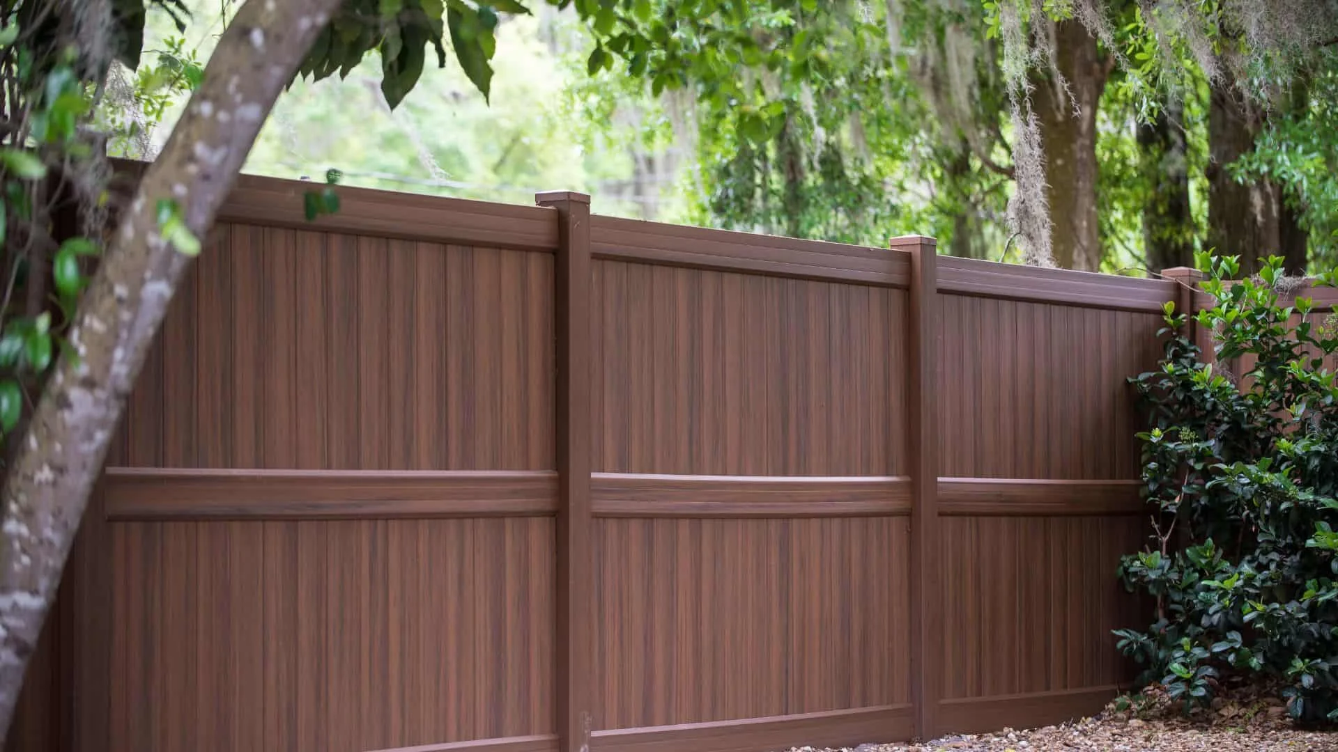 Facing The Elements With Stand Strong Fencing Of Southwest Kansas City