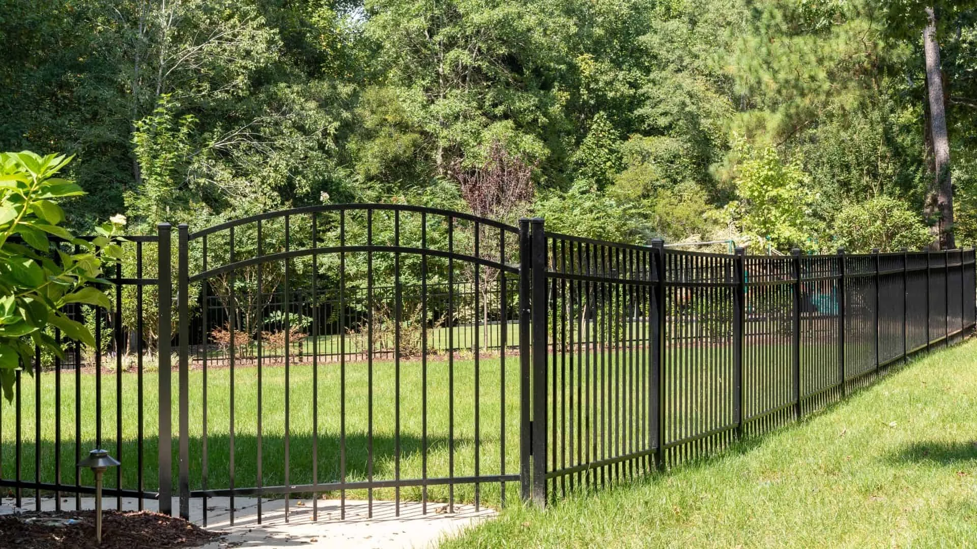 Upgrade Your Property With The Best Franklin Fence Installation Company Near Me