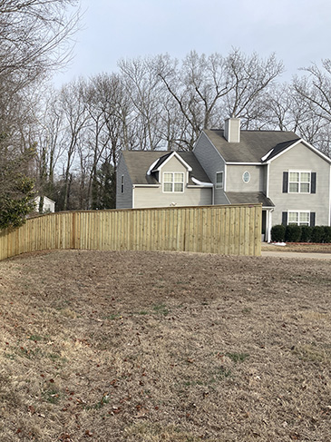 wood cap and trim fence Charlotte, NC 28212