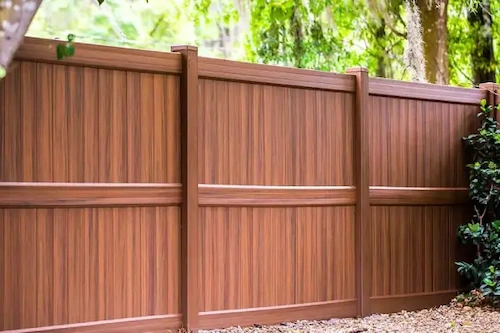 Choosing the Right Vinyl Gate for your Yard