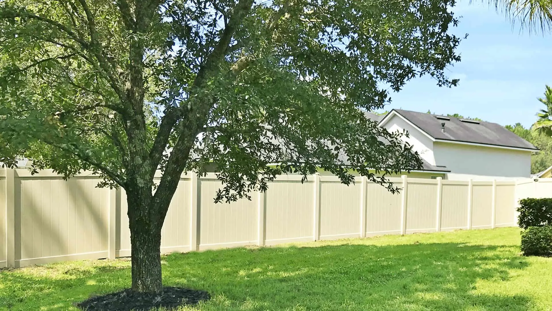 Vinyl Fencing Superior Fence Rail