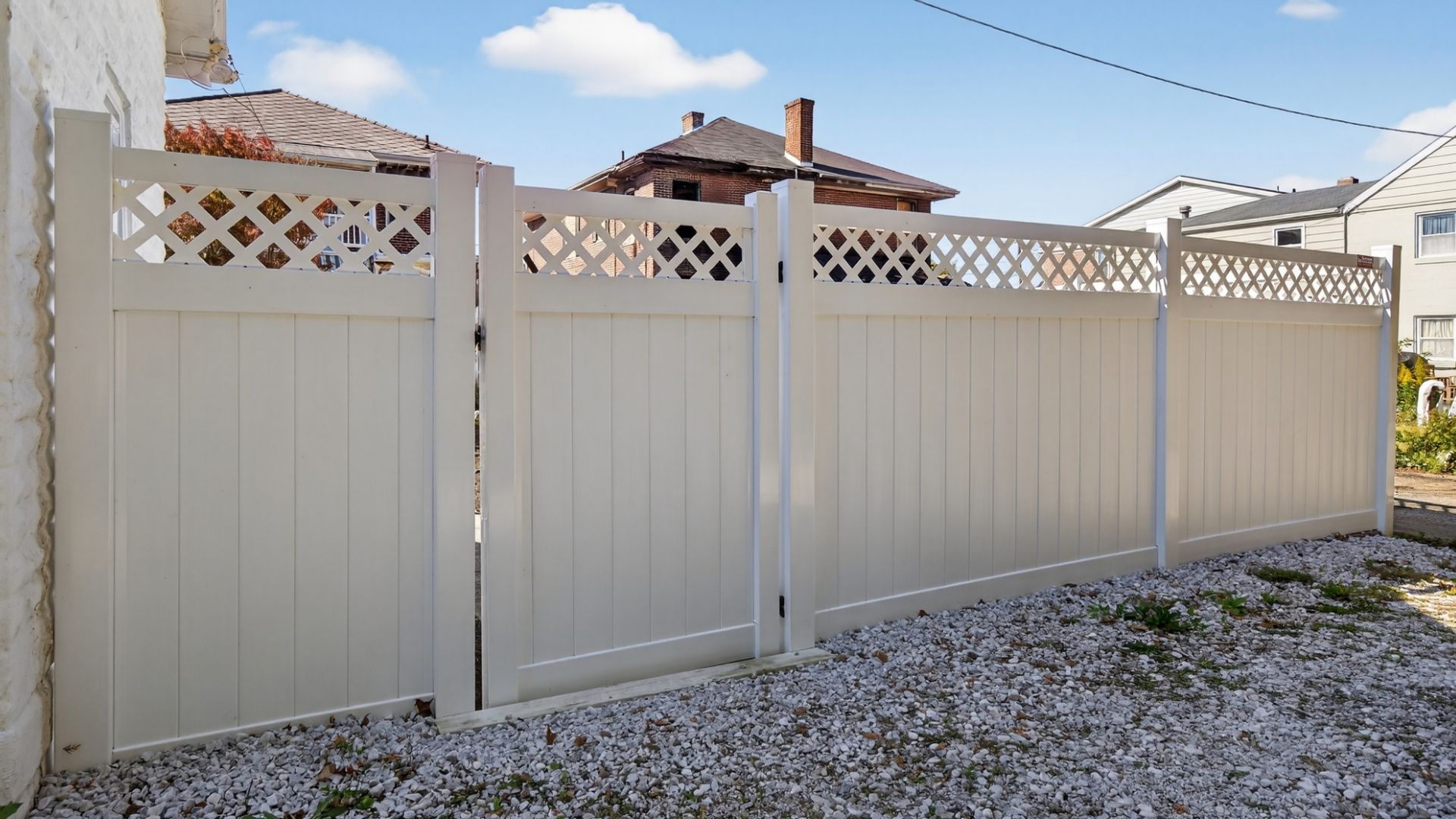 Los Angeles fence builder