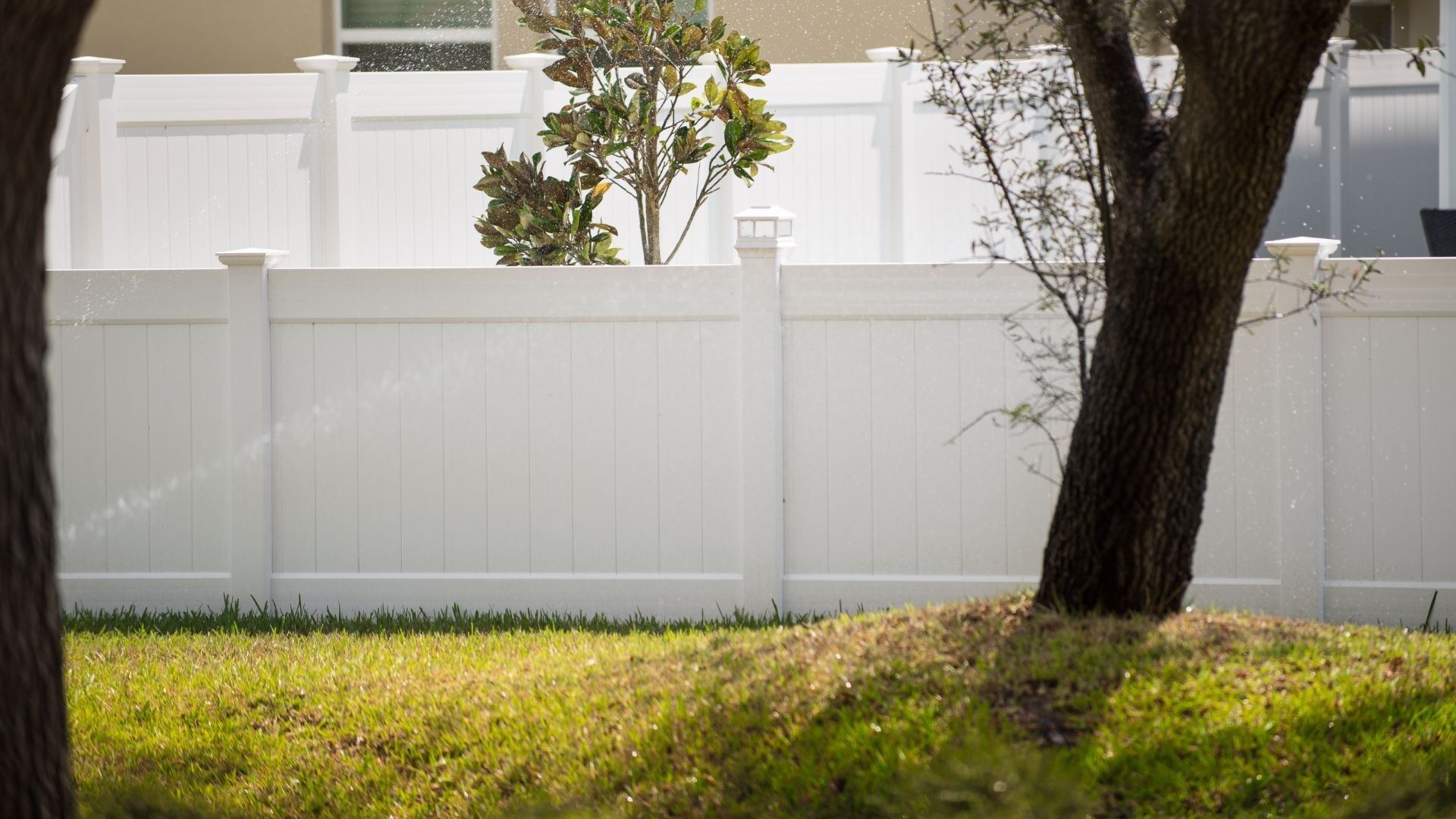 Matthews fence company