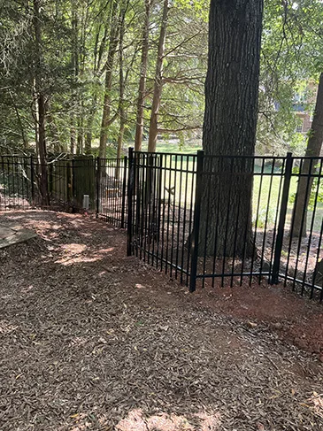 Black Aluminum Fence Kincross Ln Charlotte, NC 28277