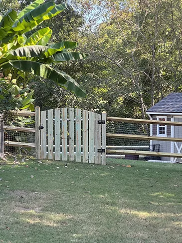 Wood Split Rail Fence Rosemore Pl Rock Hill, SC 29732 100225