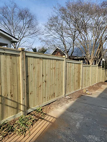 Wood Privacy Fence Biltmore Dr Charlotte, NC 28207 031325