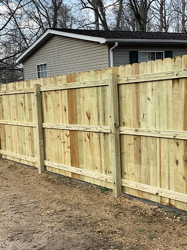 Wood Stockade Fence Sentinel Oaks Dr Lake Wylie, SC 29710 031425