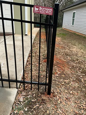 Flat Top Aluminum Fence Broad Dr Concord, NC 28025 20251217