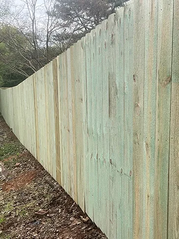 Wood Stockade Fence, Horizontal Wood Fence Leatherwood Ln Harrisburg, NC 28075 041025