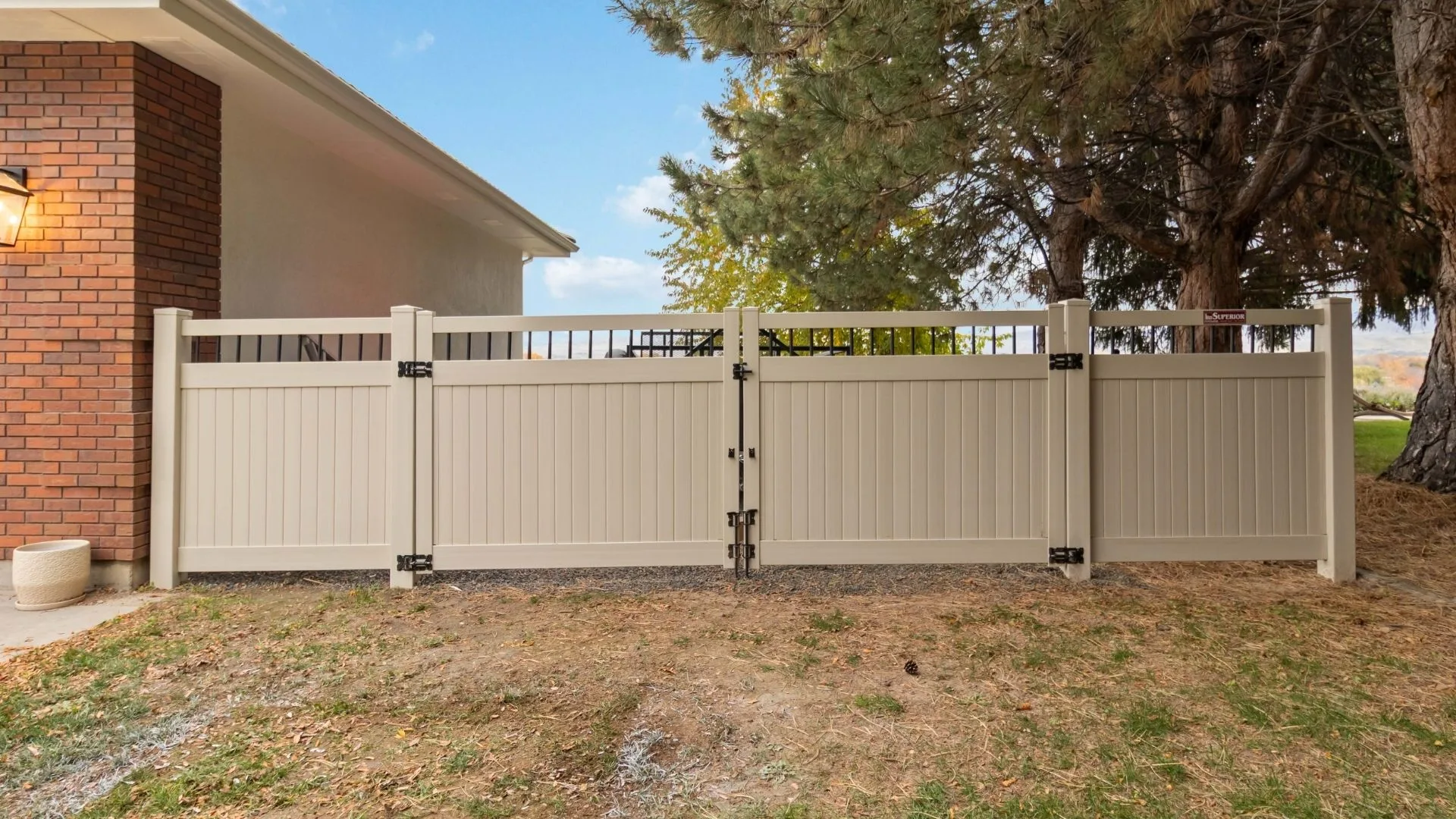 cincinnati fence builder