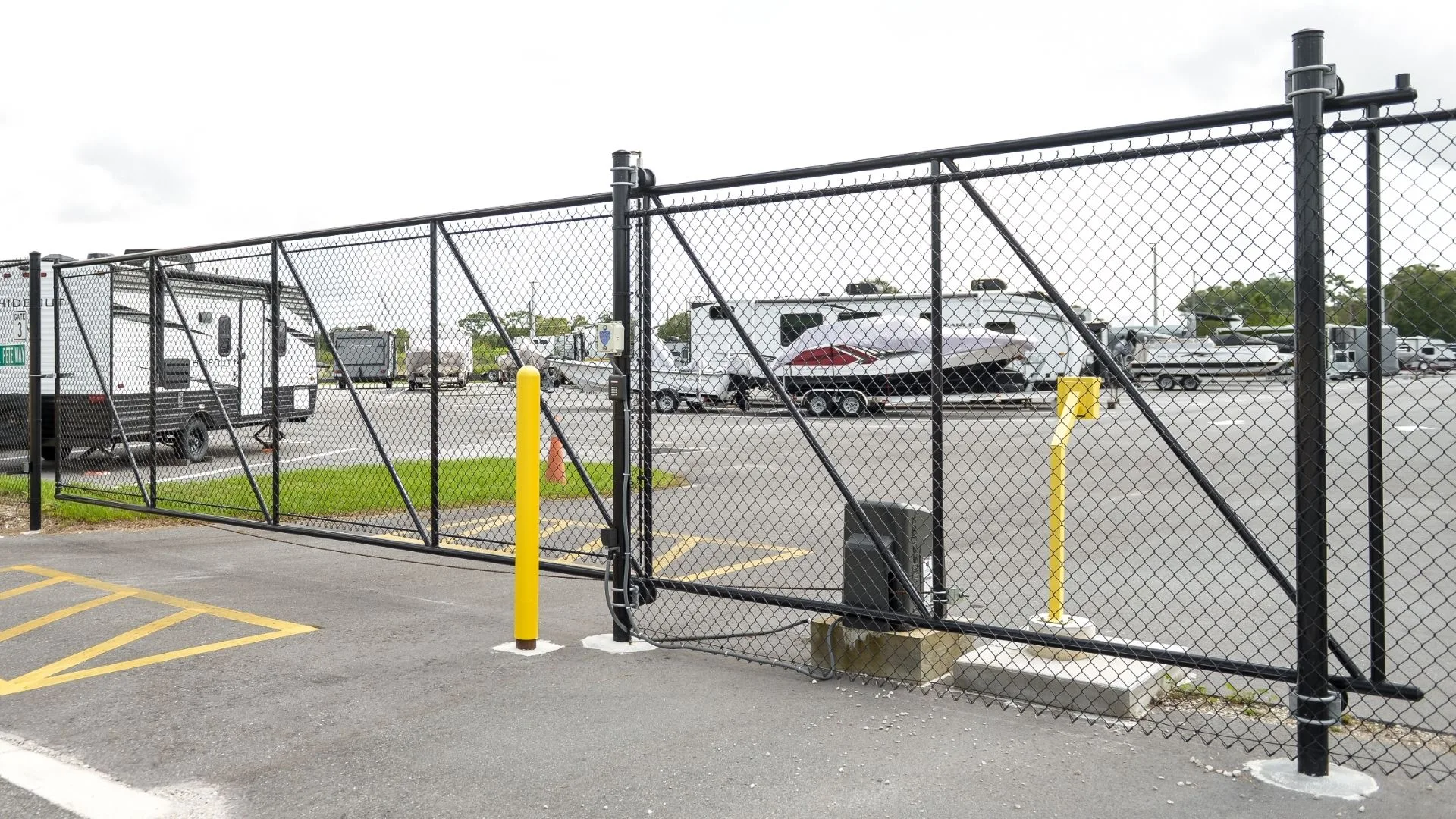 Commercial fencing solutions for Lumberton businesses