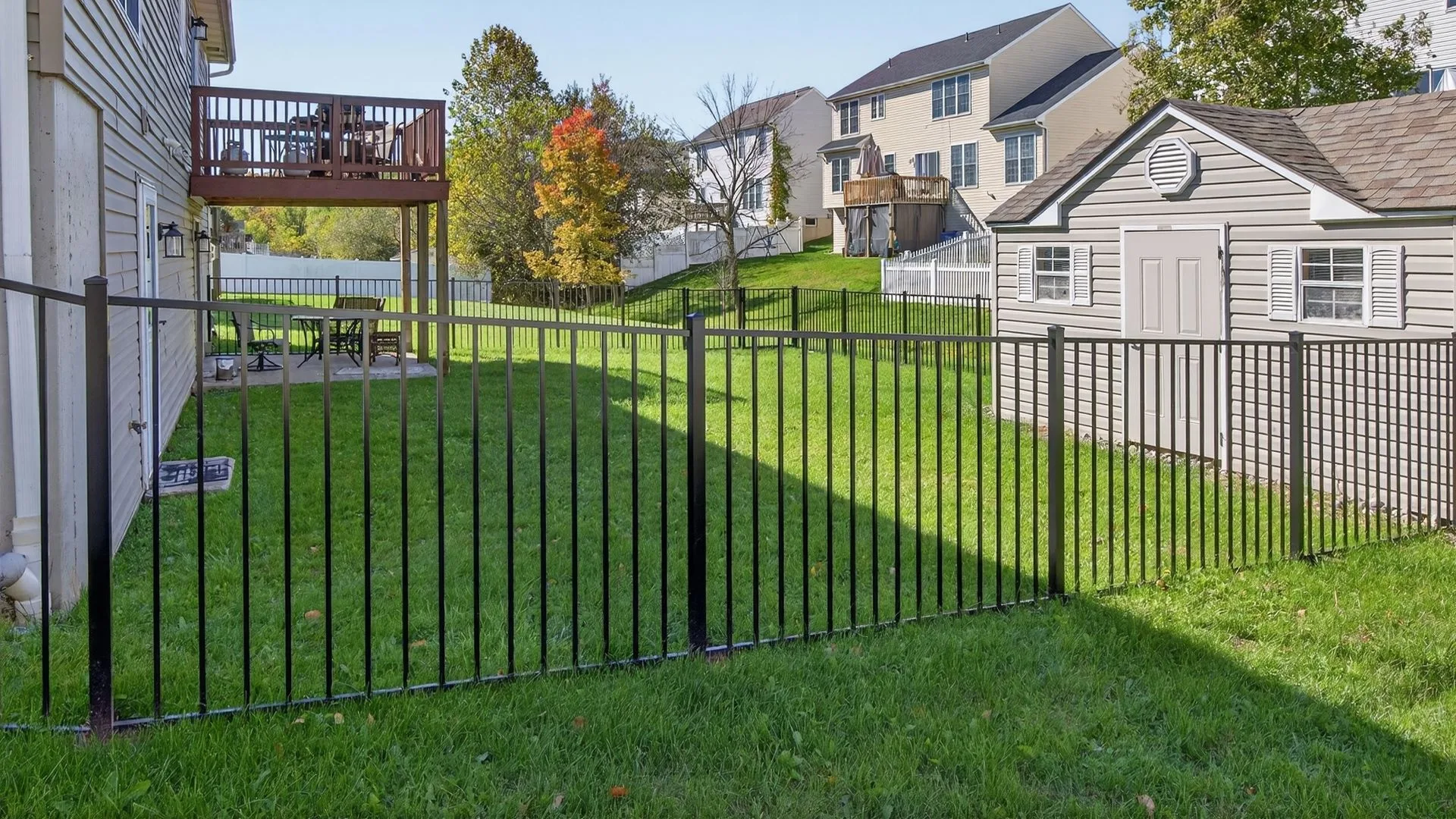 best fence materials for Lancaster homes