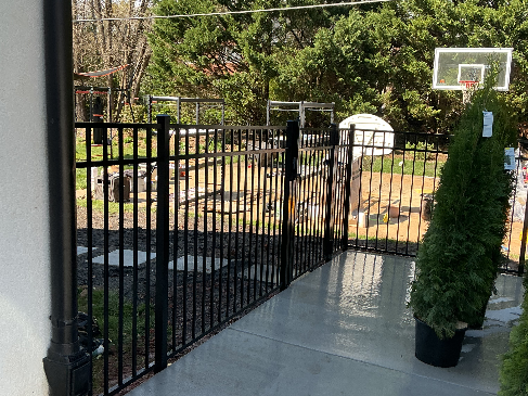 Residential Aluminum Fence