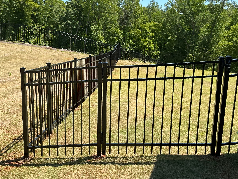 Residential Aluminum Fence