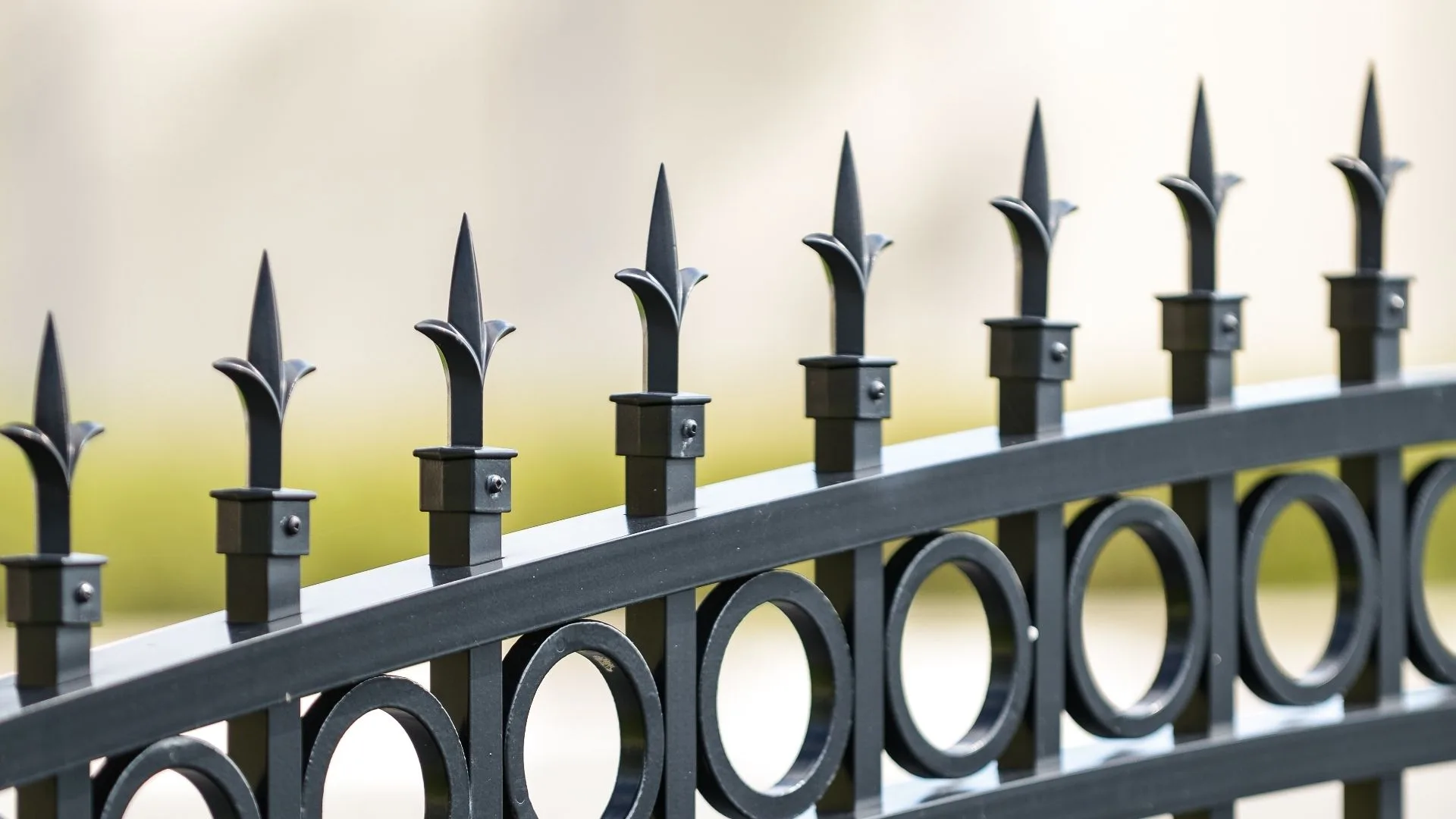 historic district fence New Bern NC