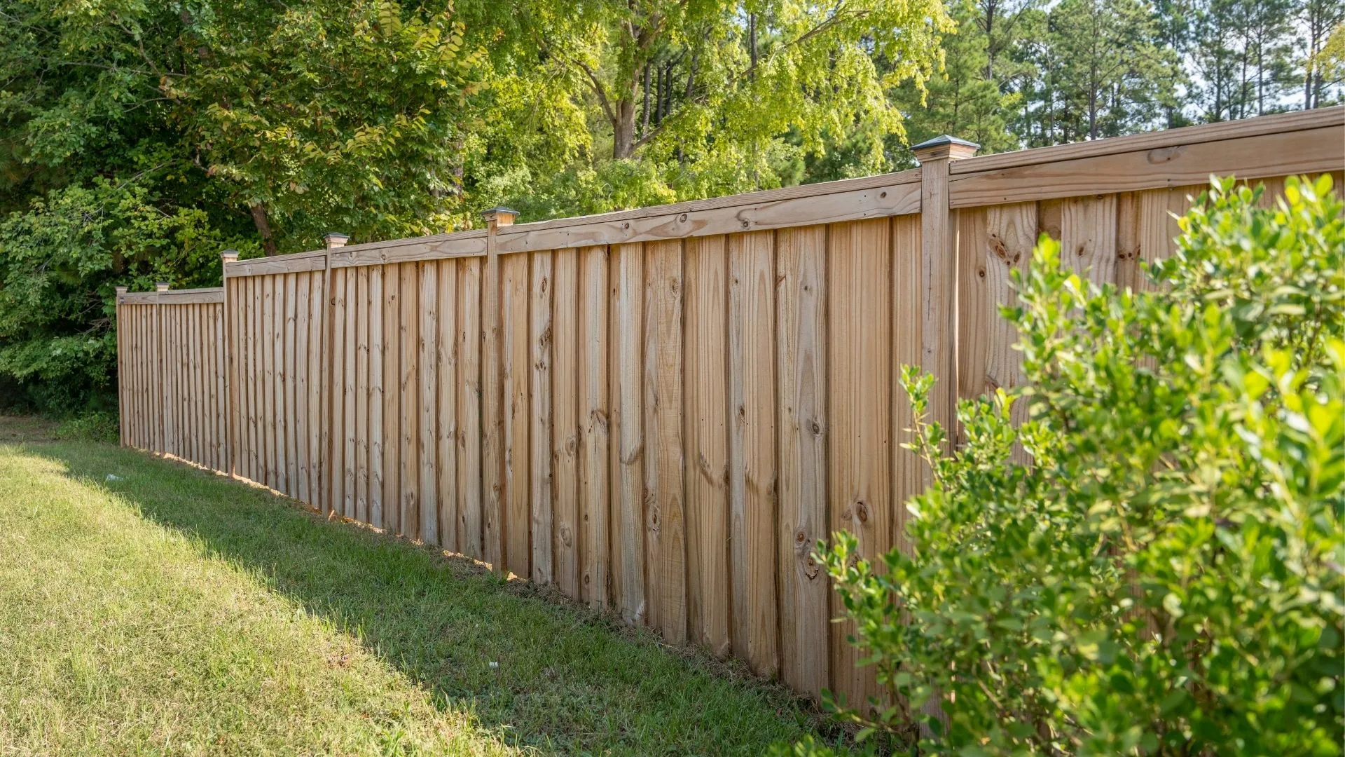 Medina fence installation