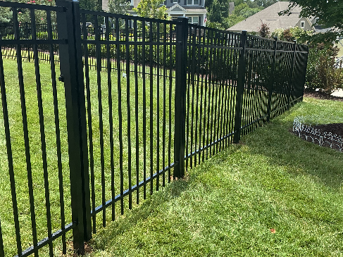 Residential Aluminum Fence