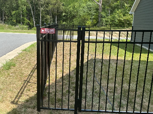 Residential Aluminum Fence
