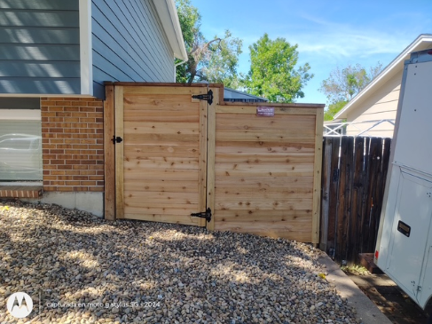 Horizontal Cap & Trim Cedar