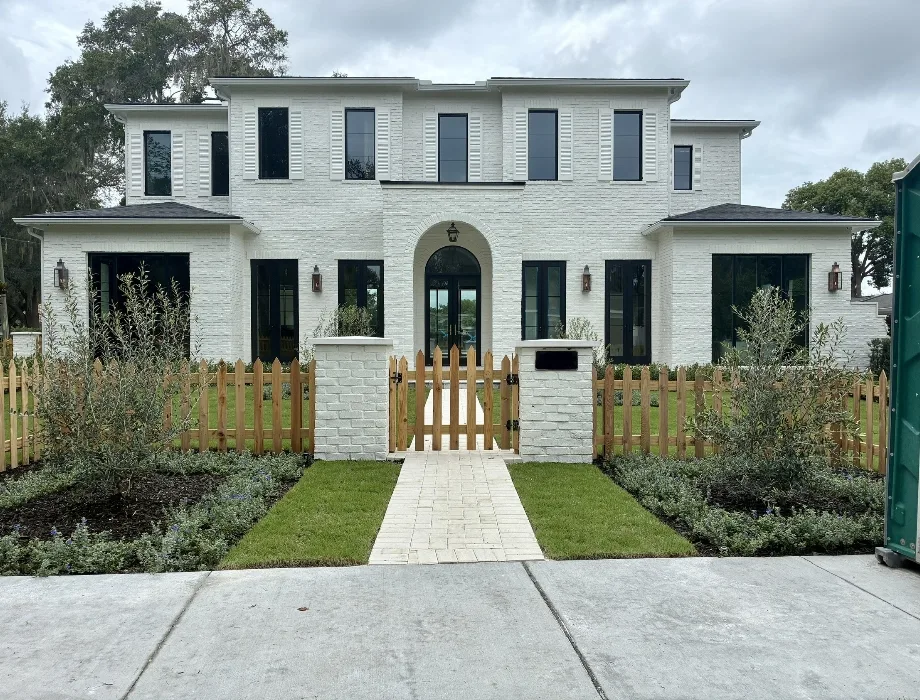 Wood picket Fence