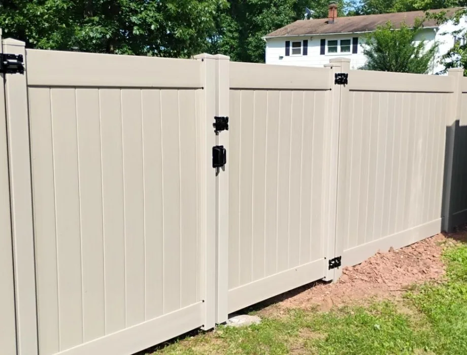 Clay Vinyl Privacy Fence with Gates