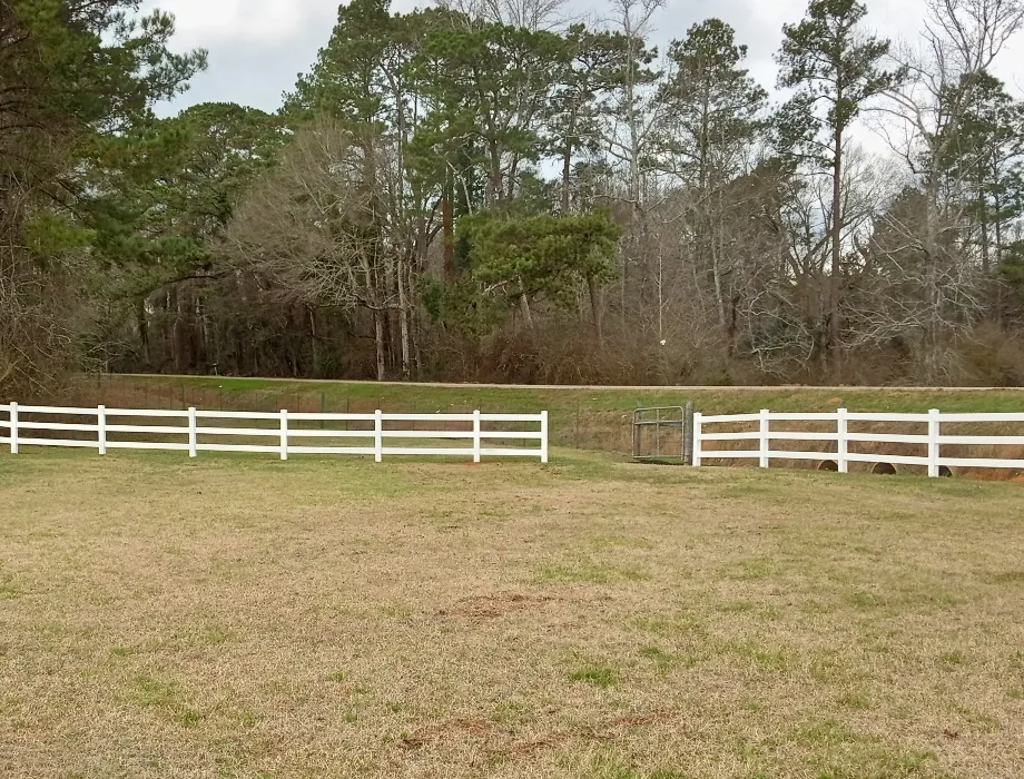 White Vinyl Ranch Rail Fence