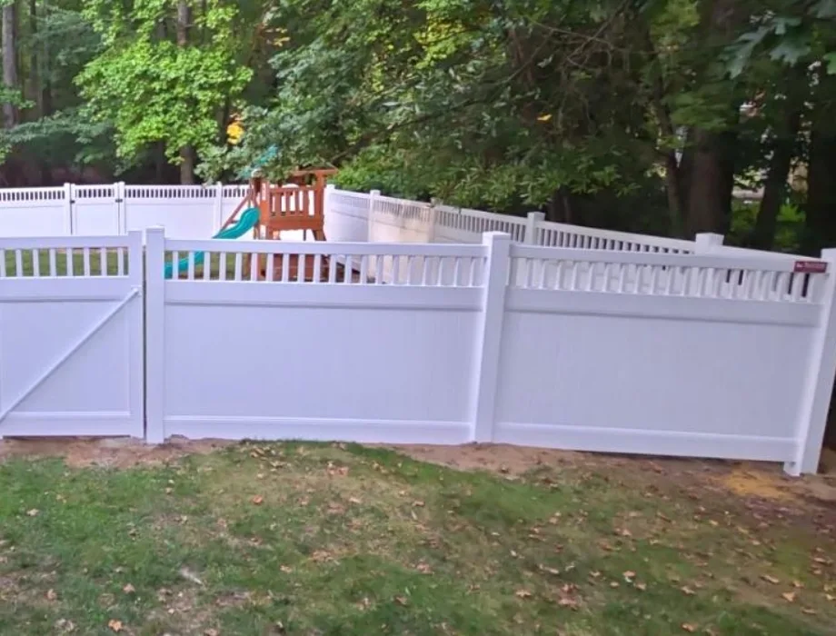 White Vinyl Privacy Fence with Gate