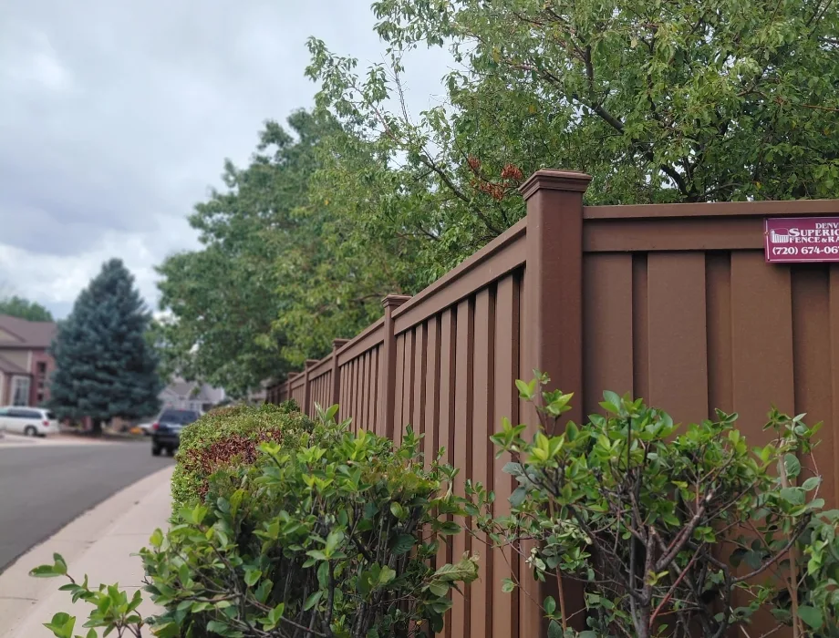 Saddle Trex Fence