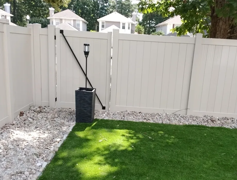 6'H Tan Hamilton 6ft Tan Vinyl Fence