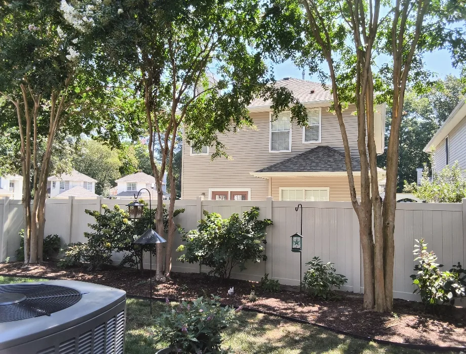 6'H Tan Hamilton 6ft Tan Vinyl Fence