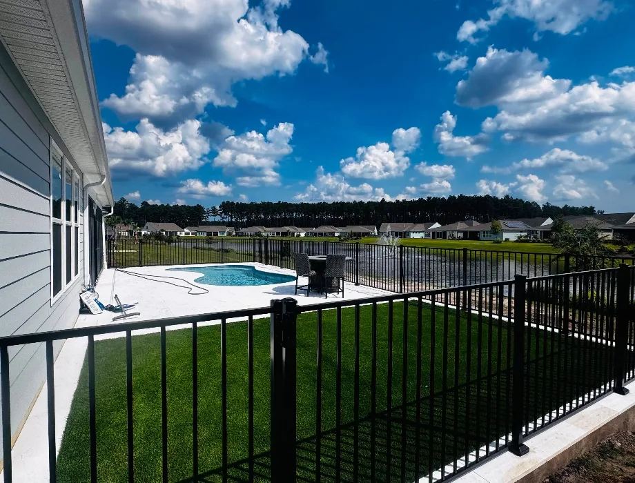 4'H Black 400 Heritage (R) Black Aluminum Fence