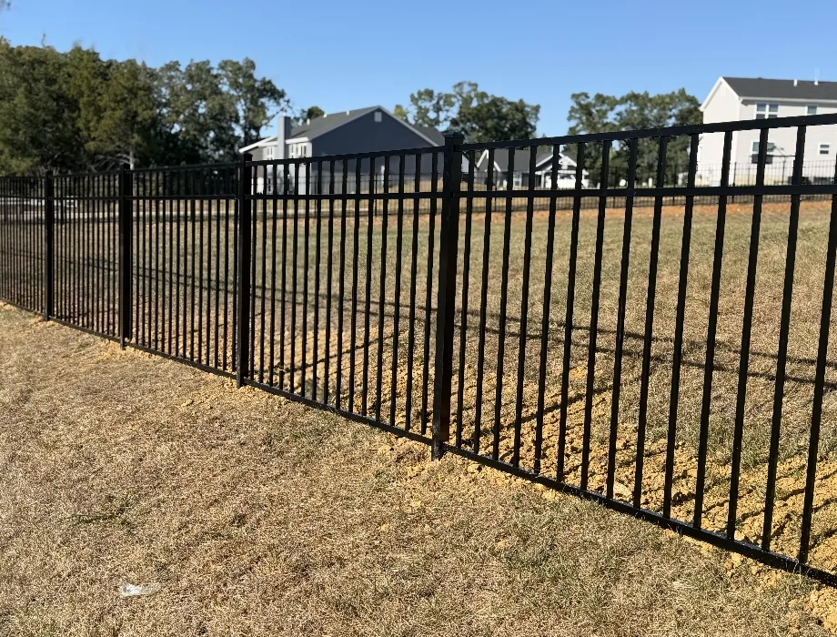 4'H Black 300 Sterling Flush Bottom (R) Black Aluminum Fence