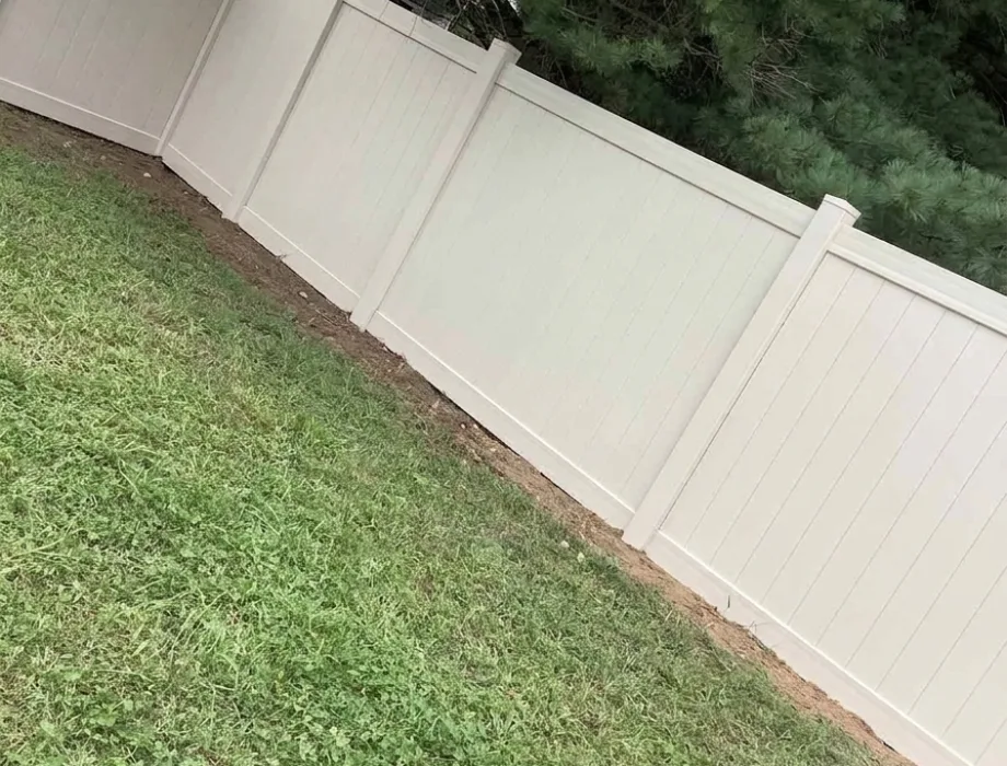 6'H Hamilton - Tan Tan Vinyl Fence